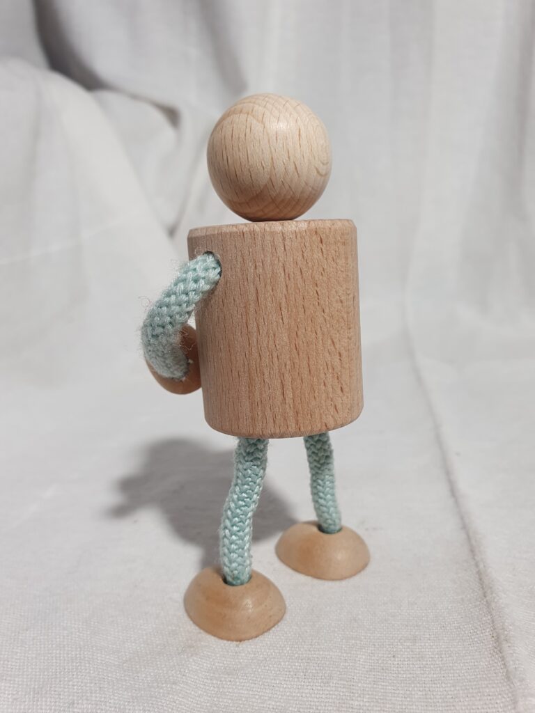 Figur groß kein blau 2