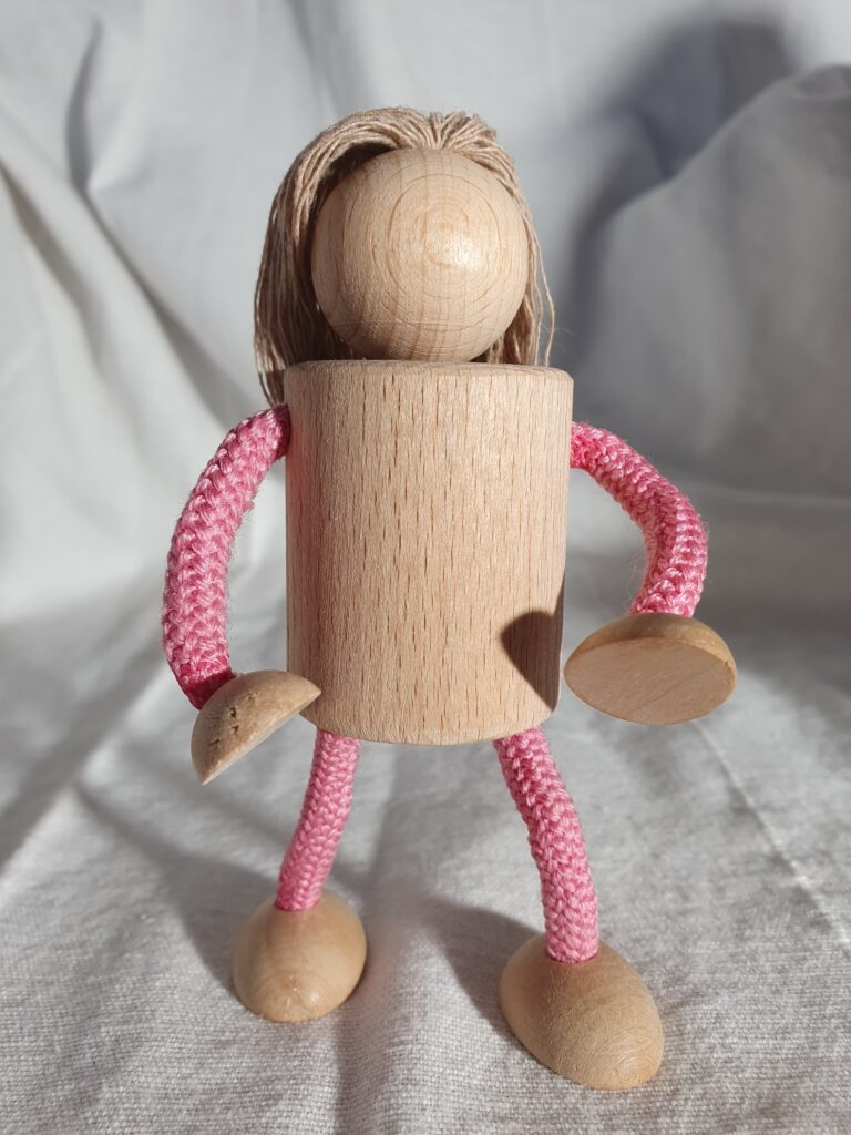 Figur groß lang rosa 1