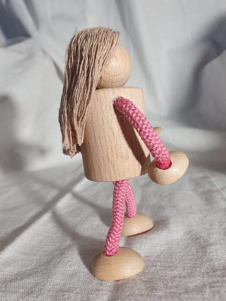 Figur groß lang rosa 3