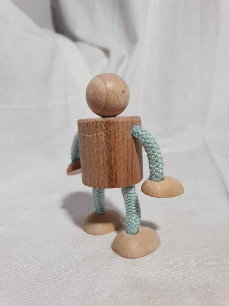 Figur klein kein blau 3