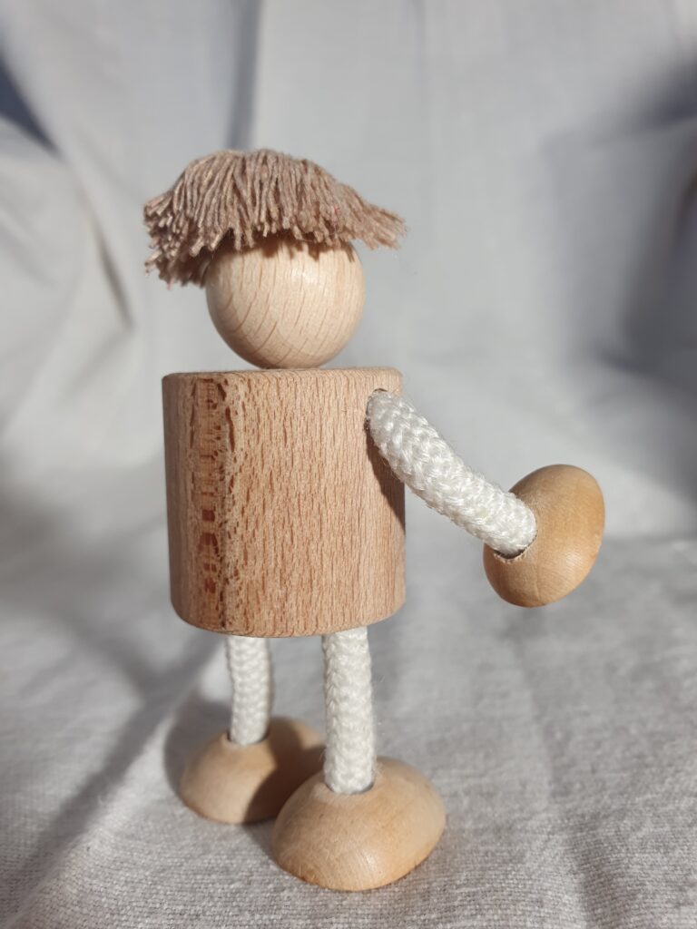 Figur klein kurz weiß 3