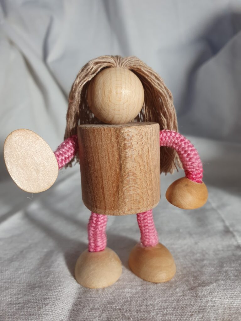 Figur klein lang rosa 1