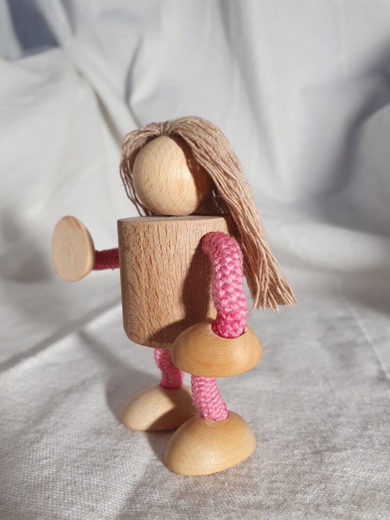 Figur klein lang rosa 2